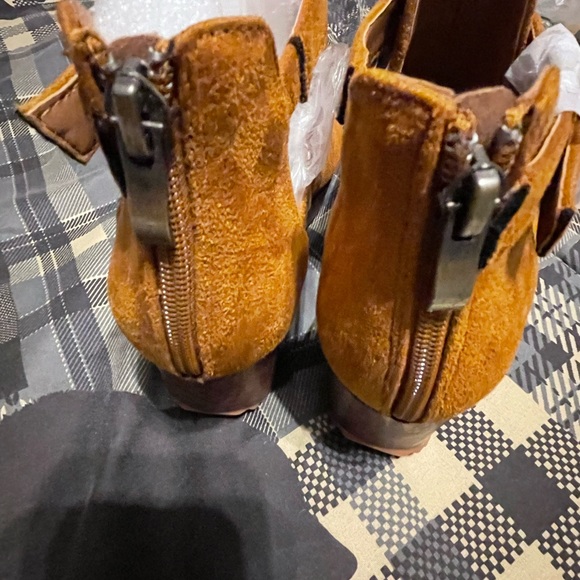 Brown Corkys boots size 8 - Picture 3 of 5